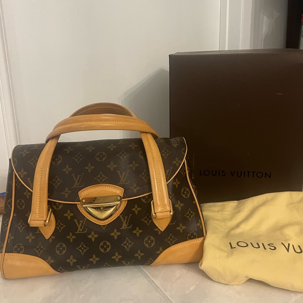 Louis Vuitton Beverly GM handbag